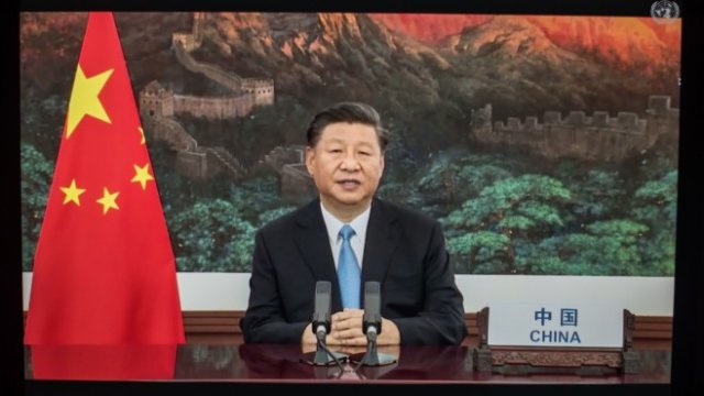 <p>
	Си Дзинпин не реализира обещаните промени. <em>Снимка: Bloomberg</em></p>
