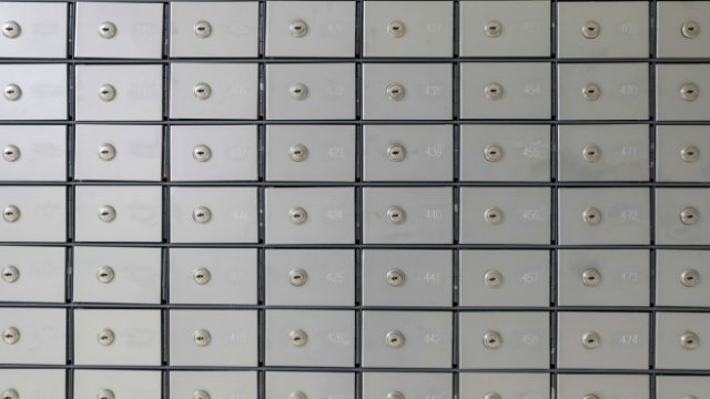 <p>
	Банкови касетк<em>и. Снимка:&nbsp;Paul/Bloomberg</em></p>
