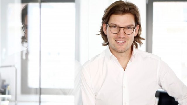 <p>
	Главният изпълнителен директор на германската финтех компания N26 Валентин Щалф. <em>Снимка: Ройтерс</em></p>
