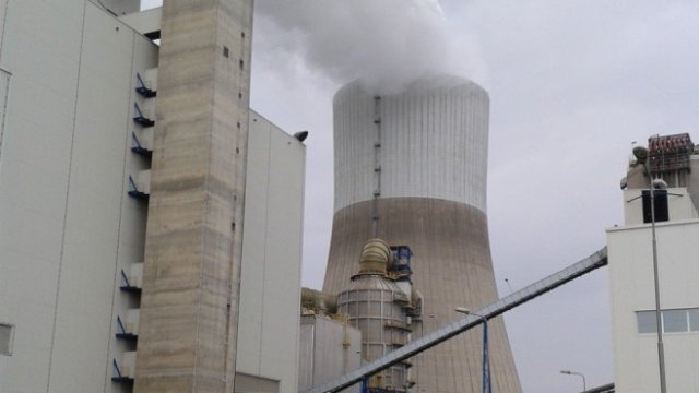 <p>
	AES &quot;Гълъбово&quot;.<em> Снимка: Investor.bg</em></p>
