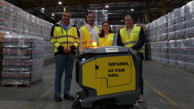 Снимка: Karcher, Coca Coca HBC