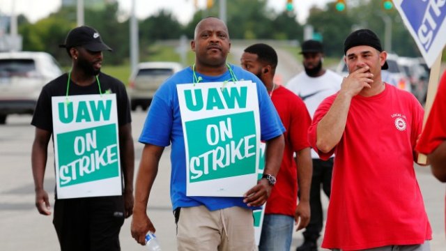 <p>
	<em>Снимка: Ройтерс</em></p>
