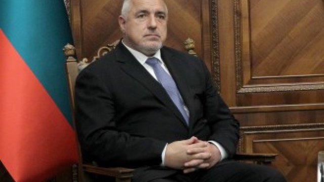 <p>
	Премиерът Бойко Борисов (вляво) и турският вицепрезидент Фуат Октай (вдясно) по време на срещата им в резиденция &quot;Снагов&quot; край Букурещ.&nbsp;<em>Снимка: БТА</em></p>
