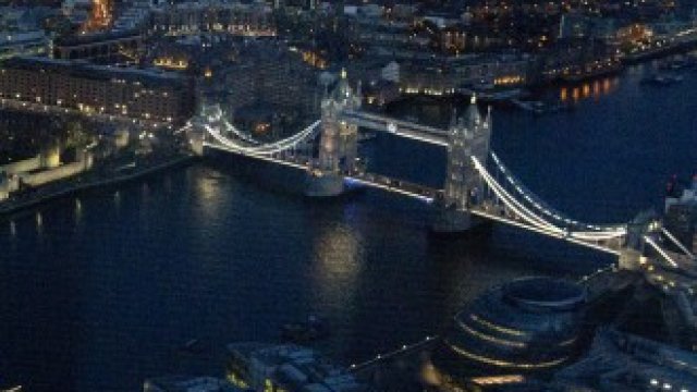 <p>
	Лондон. <i>Снимка: Архив Ройтерс</i></p>
