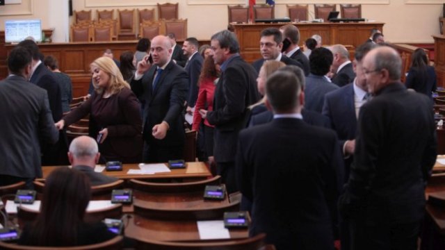 <p>
	<em>Снимка: Димитър Кьосемарлиев, Investor Media Group</em></p>
