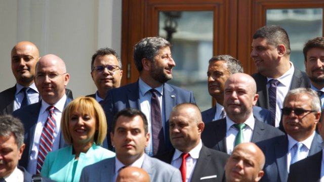 <p>
	<em font-size:="" pt="" style="color: rgb(102, 102, 102); font-family: ">Снимка: Димитър Кьосемарлиев, Investor Media Group</em></p>
