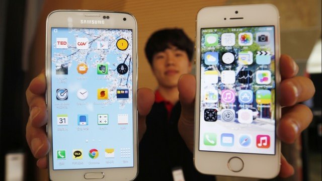 <p>
	Samsung Electronics губи пазарен дял не само за сметка на евтини китайски предложения, но и във високия клас, където Apple вероятно скоро ще представи своя нов iPhone. <em>Снимка: Ройтерс&nbsp;</em></p>
