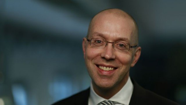 <p>
	Йорг Асмусен. <em>Снимка: Ройтерс</em></p>
