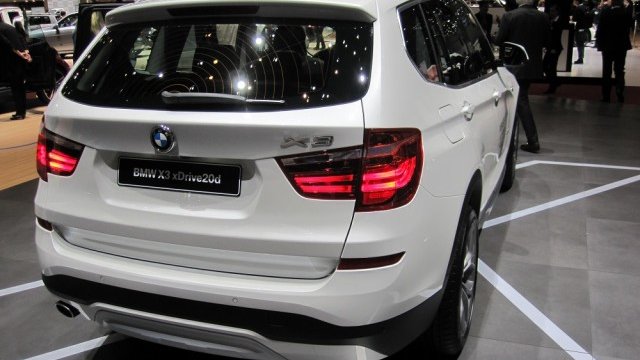 <p>
	BMW X3 xDrive20d при премиерата си в Женева. <em>Снимки: Automedia.bg</em></p>
