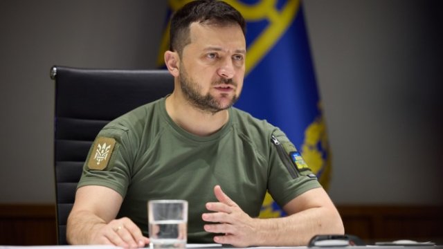 <p>
	Украинският президент Володимир Зеленски участва чрез видеовръзка в работната сесия на лидерите на Г-7 на 27 юни 2022 г. <em>Снимка: EPA/Пресслужба на украинския президент</em></p>
