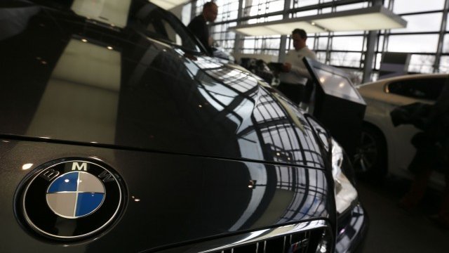 <p>
	BMW отчита данни за емисиите на автомобилите си средно с 30 процента по-ниски от установените при реална употреба на колите.<em>&nbsp;Снимка: Ройтерс</em></p>
