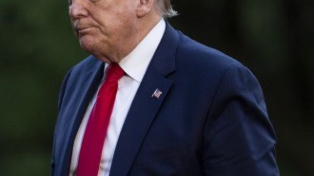 <p>
	Американският президент Доналд Тръмп.&nbsp;<em>Снимка: EPA/БГНЕС</em></p>
