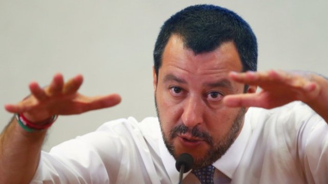 <p>
	Италианският вицепремиер и лидер на &quot;Лига&quot; Матео Салвини <em>Снимка: Ройтерс</em></p>
