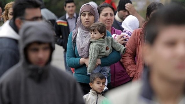 <p>
	Бежанци, настанени в Харманли. <em>Снимка: архив, БТА</em></p>
