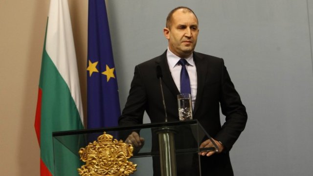 <p>
	<em><span lang="bg-BG">Снимка: Олег Попов, Investor Media Group</span></em><strong><span lang="bg-BG"><span style="font-weight: normal"> </span></span></strong></p>
<p>
	&nbsp;</p>
