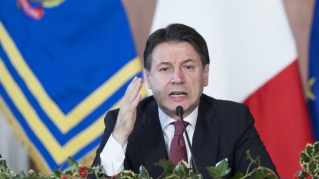 <p>
	Италианският премиер Джузепе Конте. <em>Снимка:&nbsp;Giulio Napolitano/Bloomberg</em></p>
