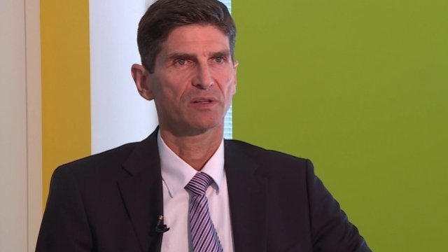 <p>
	Оливер Рьогл. <em>Снимка: Bloomberg TV Bulgaria</em></p>
