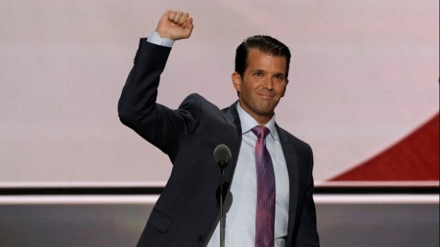 <p>
	Доналд Тръмп-младши. <em>Снимка: Ройтерс</em></p>
