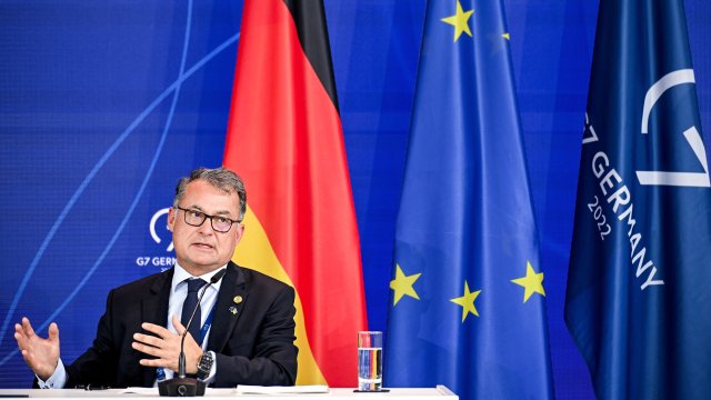 Нагел по време на събитие. Снимка:  EPA/SASCHA STEINBACH