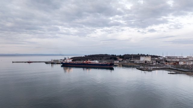 Петролният терминал &quot;Росенец&quot;. Снимка: Bloomberg