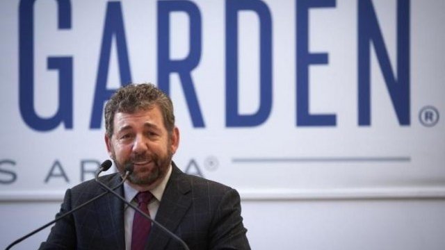 <p>
	Главният изпълнителен директор на Cablevision Sysytems Джим Долан. <em>Снимка: Ройтерс</em></p>
