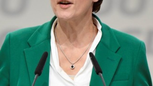 <p>
	Новият лидер на Християндемократическия съюз (ХДС) Анегрет Крамп-Каренбауер.&nbsp;<em>Снимка: Ройтерс</em></p>
