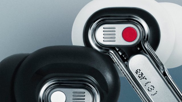 Снимка: Nothing