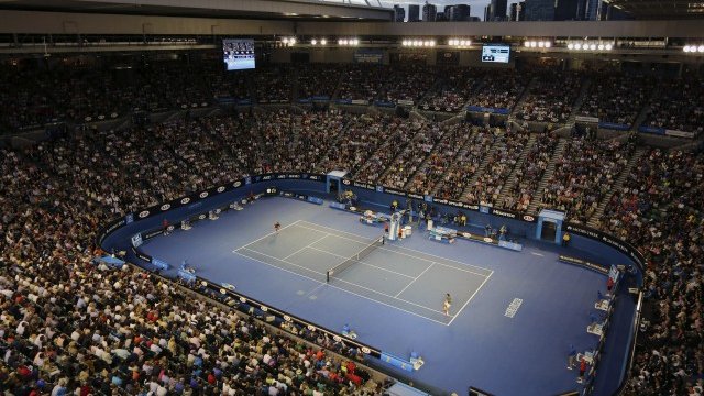 <p>
	Властите в тениса са против залаганията поради опасността по-ниско класираните играчи да бъдат въвлечени в уреждане на мачове. <em>Снимка: Ройтерс</em></p>
