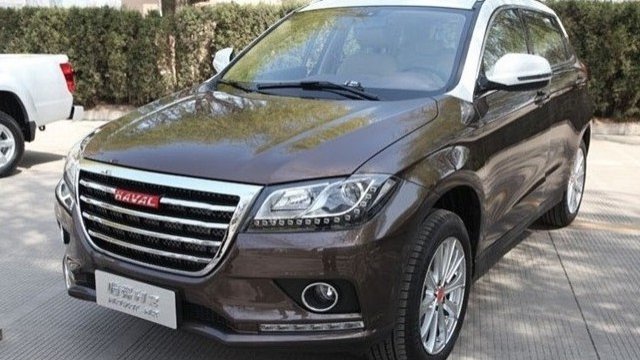 <p>
	<em>Haval H2 ще предлага различни цветови комбинации както за екстериора, така и за интериора. Снимка: autohome.com.cn </em></p>
