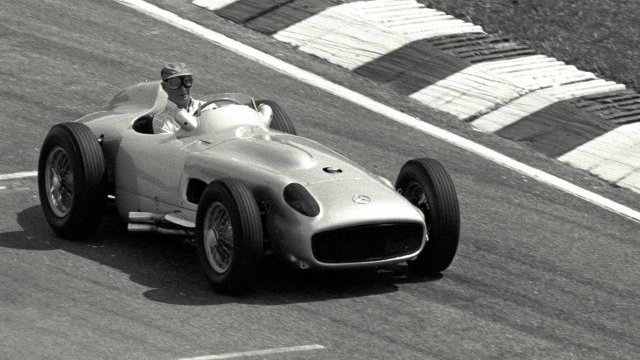 Състезателен Mercedes-Benz бе продадени за цели 19,6 млн. паунда 