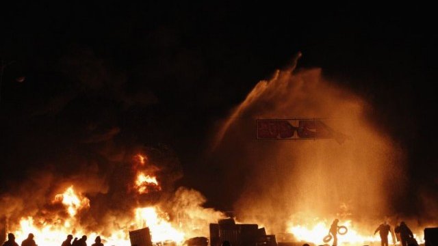 Опозицията в Украйна постави ултиматум на президента