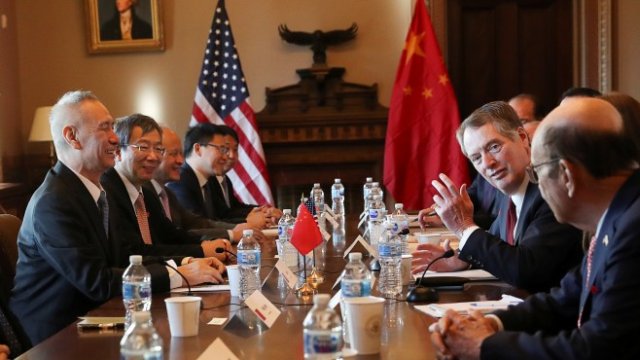 <p>
	<em>Снимка: Ройтерс</em></p>
