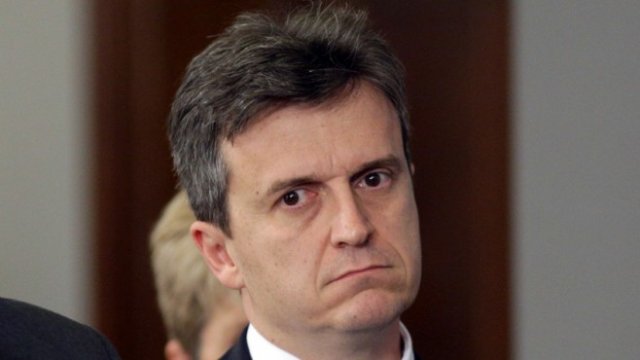 <p>
	Изпълнителният директор на &bdquo;Булгаргаз&ldquo; ЕАД Николай Павлов. <em>Снимк: БТА</em></p>
