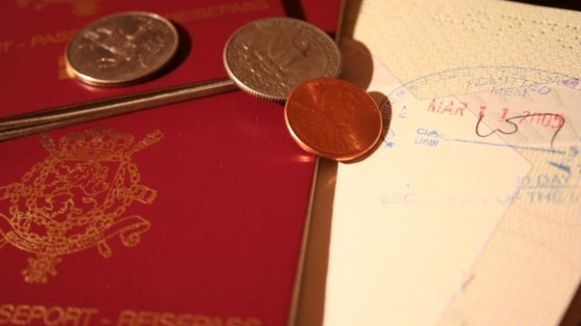 <p>
	Най-много паспорти в ЕС в периода 2012-2014 г. са издали Испания, Италия, Великобритания, Германия и Франция. <em>Снимка: FreeImages.com</em></p>
