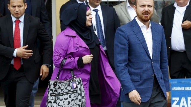 <p>
	Билал Ердоган и съпругата му. <em>Снимка: архив, Ройтерс</em></p>
