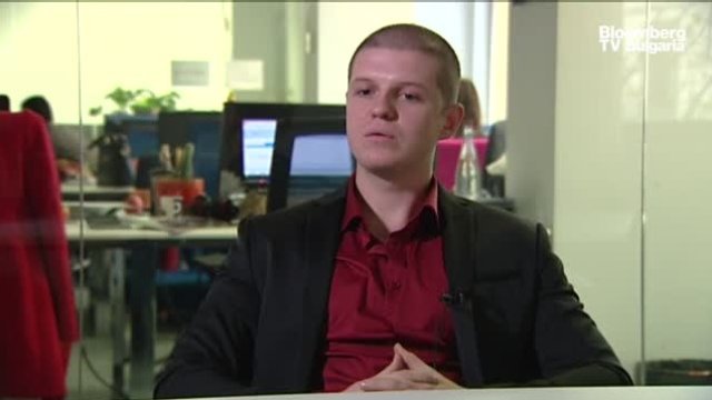 Iris, или как да намалим вредата на монитора за очите