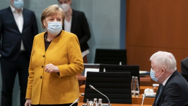 <p>
	Германският канцлер Ангела Меркел. <em>Снимка:&nbsp;&nbsp;EPA/HENNING SCHACHT / POOL</em></p>
