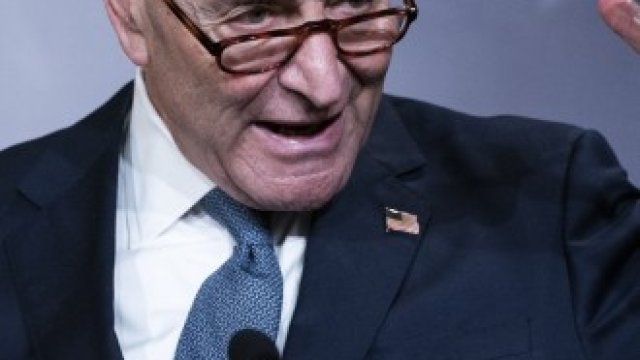 <p>
	Лидерът на републиканското мнозинството в Сената Мич Макконъл. Снимка: Bloomberg</p>
