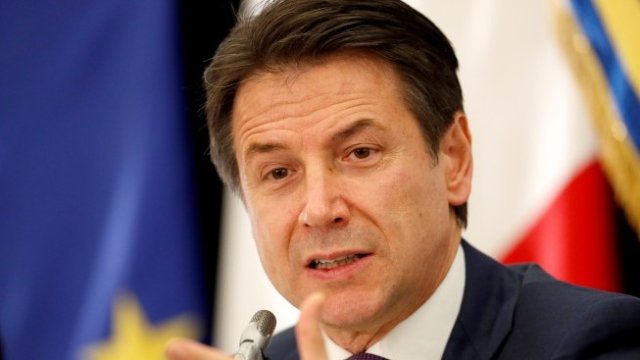 <p>
	Министър-председателят на Италия Джузепе Конте.&nbsp;<em>Снимка: Архив Ройтерс</em></p>
