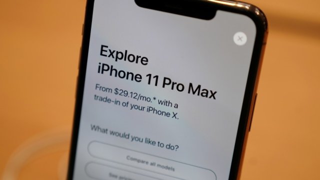 Iphone се радва на растящо търсене