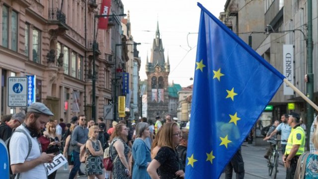 <p>
	&nbsp;</p>
<p>
	<em><font face="serif"><font size="3" style="font-size: 11pt">Снимка: unsplash.com</font></font></em></p>
<p>
	<style type="text/css">
P { margin-bottom: 0.08in }	</style>
</p>
