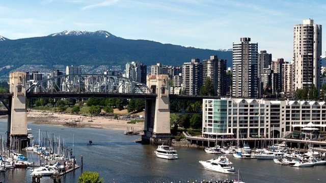 <p>
	Ванкувър.&nbsp;<em>Снимка: pixabay.com</em></p>
