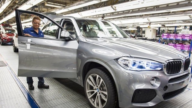 <p>
	<em>Снимка: BMW</em></p>
