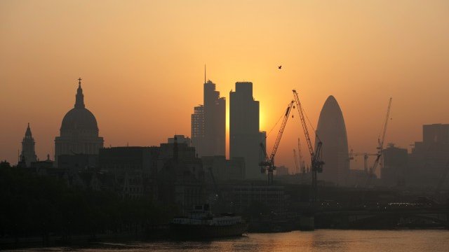 <p>
	Лондон.&nbsp;<em>Снимка: архив Ройтерс</em></p>
