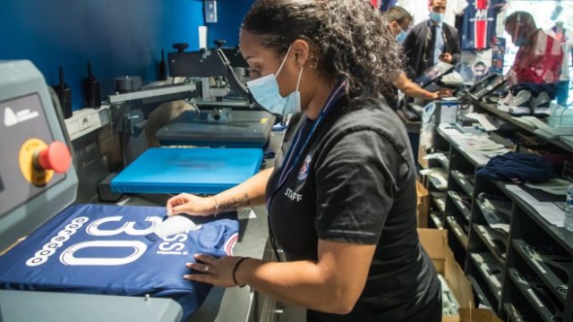 <p>
	<em>Снимка: EPA/CHRISTOPHE PETIT TESSON</em></p>
<p>
	&nbsp;</p>
