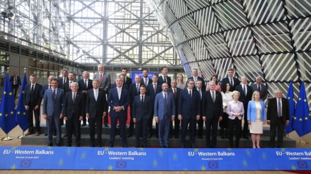 <p>
	Срещата на ЕС с лидерите на Западните Балкани.<em> Снимка:&nbsp;. EPA/STEPHANIE LECOCQ</em></p>
