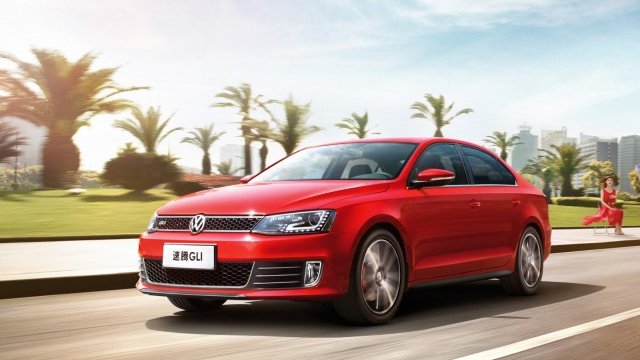 <p>
	Моделът Sagitar представлява версия на Jetta за местния пазар.<em> Снимка: FAW-Volkswagen</em></p>
