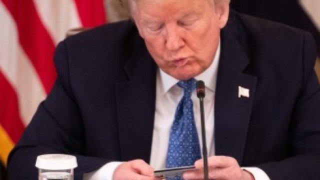 <p>
	<em>Снимка: Kevin Dietsch/UPI/Bloomberg</em></p>
