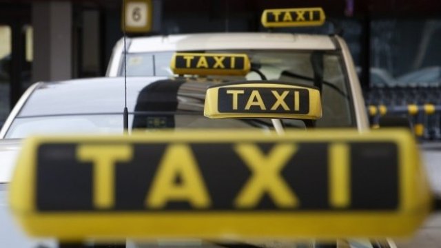 <p>
	<em font-size:="" pt="" style="color: rgb(102, 102, 102); font-family: ">Снимка: Архив Ройтерс</em></p>
