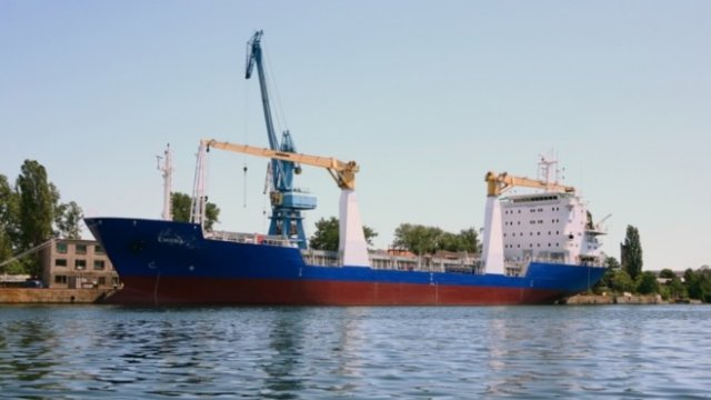 <p>
	Един от корабите на дружеството Снимка: ihbshipping.com</p>
